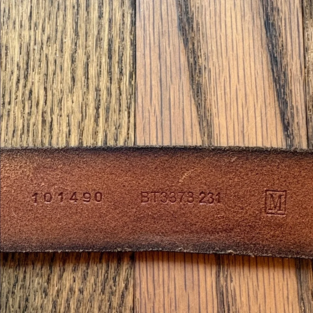 Fossil sz M brown leather belt with brass/leather buckle
